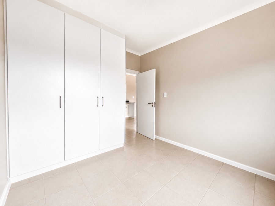 1 Bedroom Property for Sale in Waterfall KwaZulu-Natal