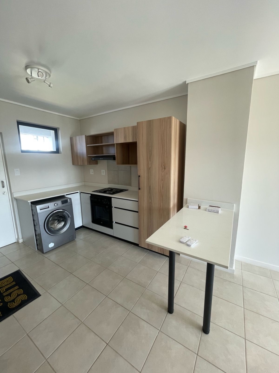2 Bedroom Property for Sale in North Point KwaZulu-Natal