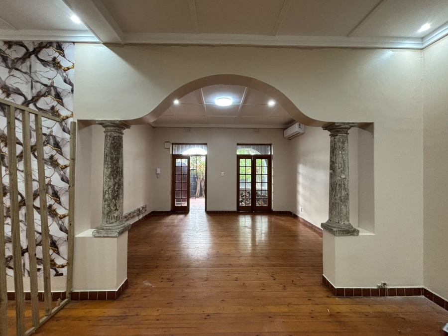 To Let Commercial Property for Rent in Morningside KwaZulu-Natal