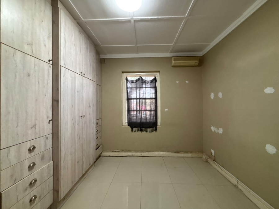 To Let Commercial Property for Rent in Morningside KwaZulu-Natal