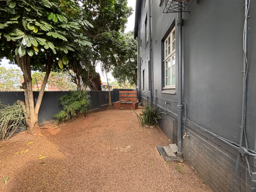 To Let Commercial Property for Rent in Morningside KwaZulu-Natal