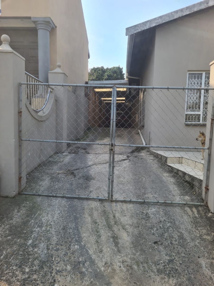 3 Bedroom Property for Sale in Newlands West KwaZulu-Natal