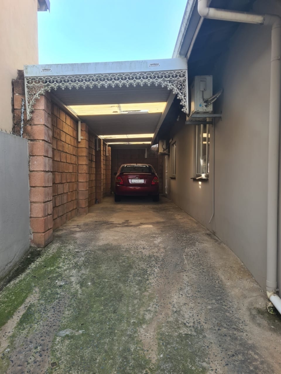 3 Bedroom Property for Sale in Newlands West KwaZulu-Natal