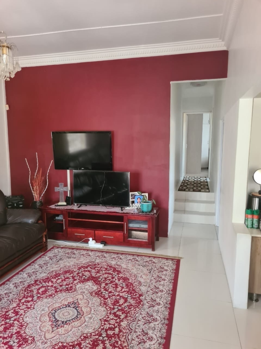 3 Bedroom Property for Sale in Newlands West KwaZulu-Natal