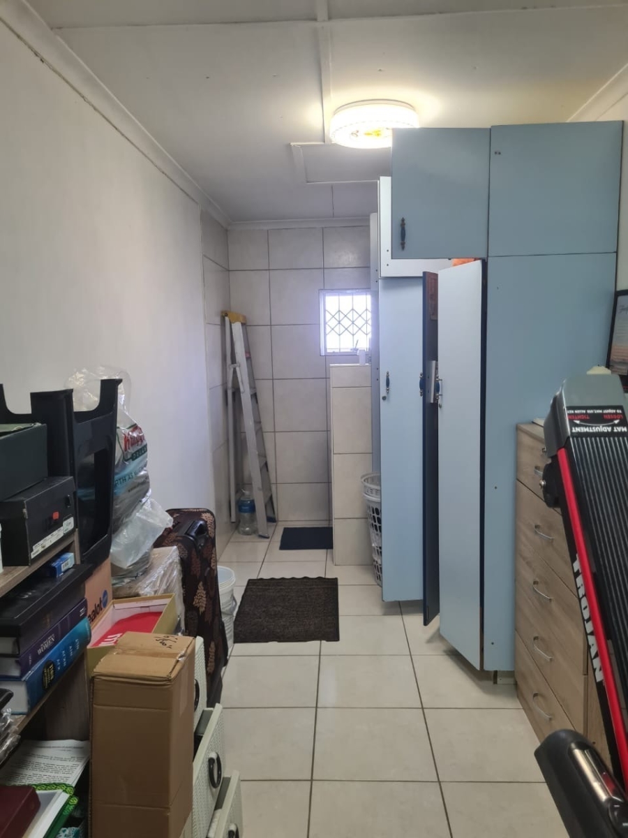 3 Bedroom Property for Sale in Newlands West KwaZulu-Natal