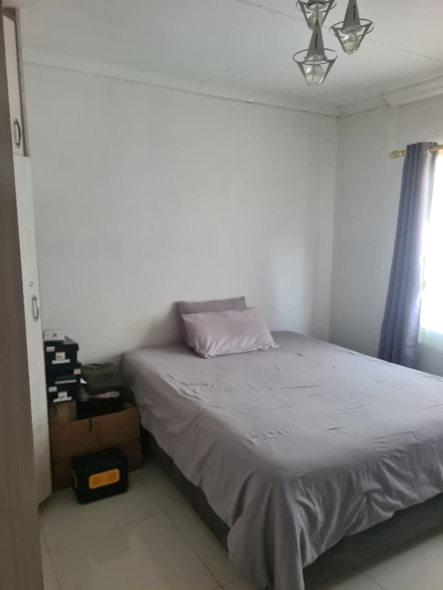 3 Bedroom Property for Sale in Newlands West KwaZulu-Natal