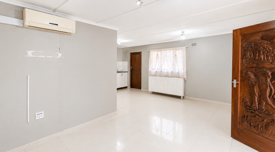4 Bedroom Property for Sale in Richem KwaZulu-Natal