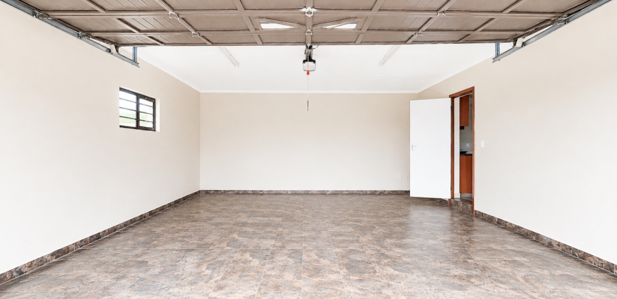 3 Bedroom Property for Sale in ZSM Industrial KwaZulu-Natal