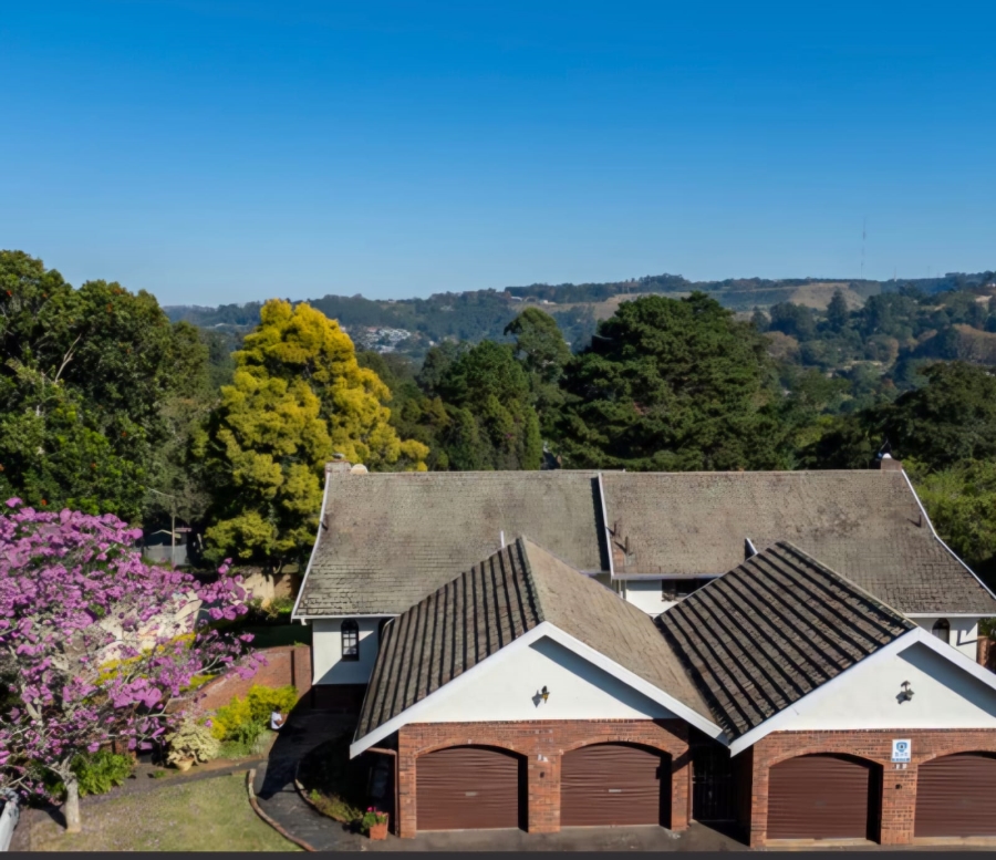 To Let 4 Bedroom Property for Rent in Hillcrest Central KwaZulu-Natal