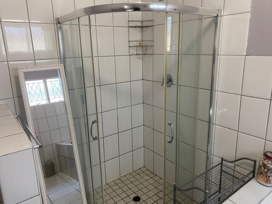 To Let 2 Bedroom Property for Rent in Clarendon KwaZulu-Natal