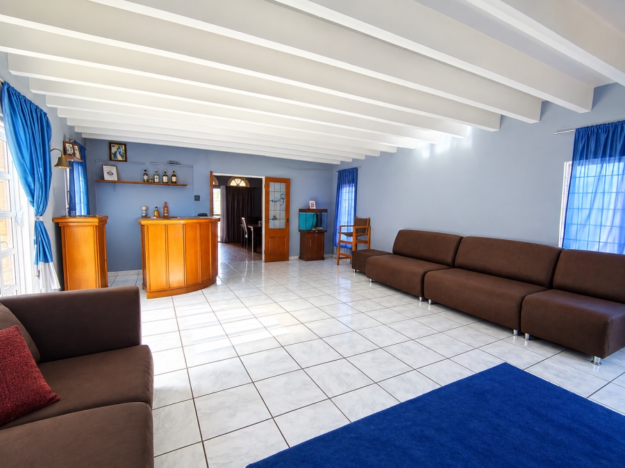 4 Bedroom Property for Sale in Glenwood KwaZulu-Natal
