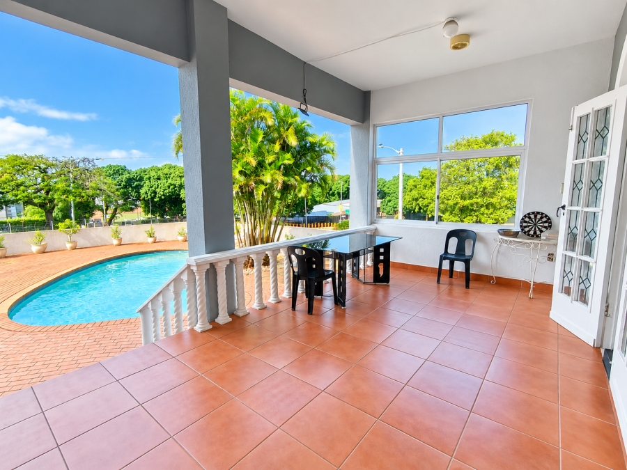 4 Bedroom Property for Sale in Glenwood KwaZulu-Natal