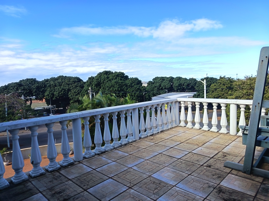 4 Bedroom Property for Sale in Glenwood KwaZulu-Natal