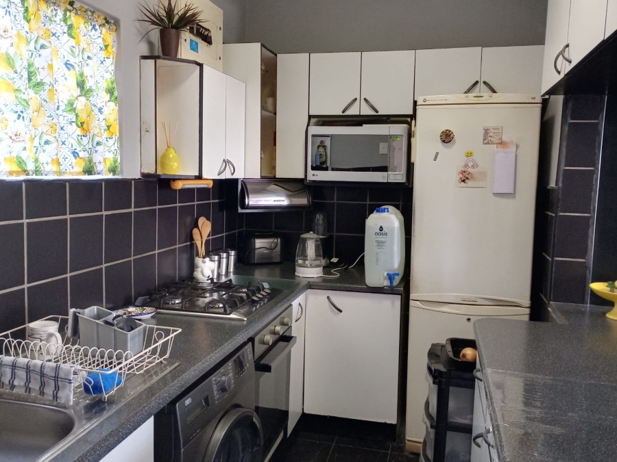 1 Bedroom Property for Sale in Morningside KwaZulu-Natal