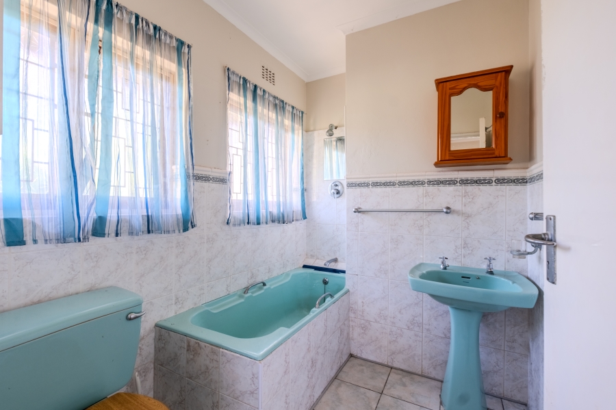 4 Bedroom Property for Sale in Athlone KwaZulu-Natal