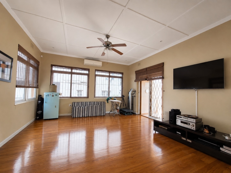 4 Bedroom Property for Sale in Windermere KwaZulu-Natal