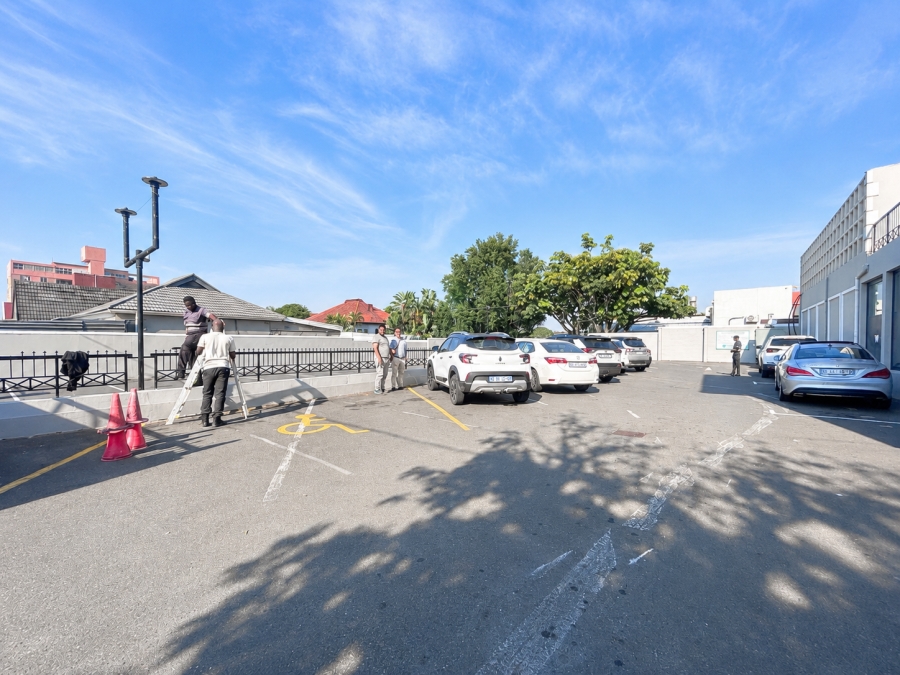 To Let Commercial Property for Rent in Berea West KwaZulu-Natal
