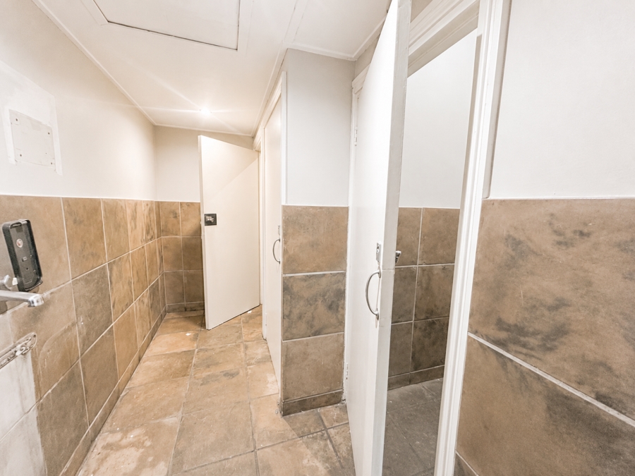 To Let Commercial Property for Rent in Berea West KwaZulu-Natal