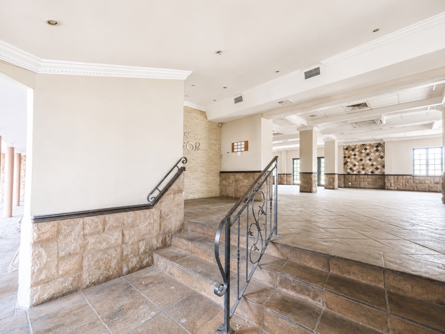To Let Commercial Property for Rent in Berea West KwaZulu-Natal