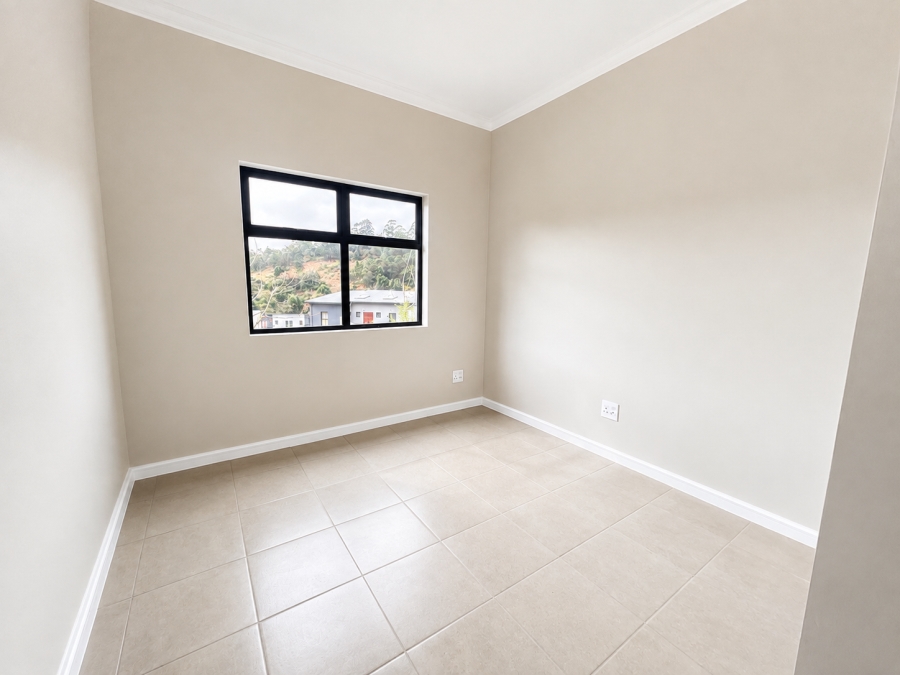 1 Bedroom Property for Sale in Waterfall KwaZulu-Natal