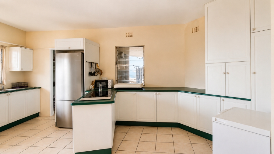 7 Bedroom Property for Sale in Sheffield Beach KwaZulu-Natal