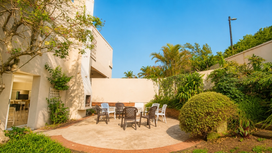7 Bedroom Property for Sale in Sheffield Beach KwaZulu-Natal