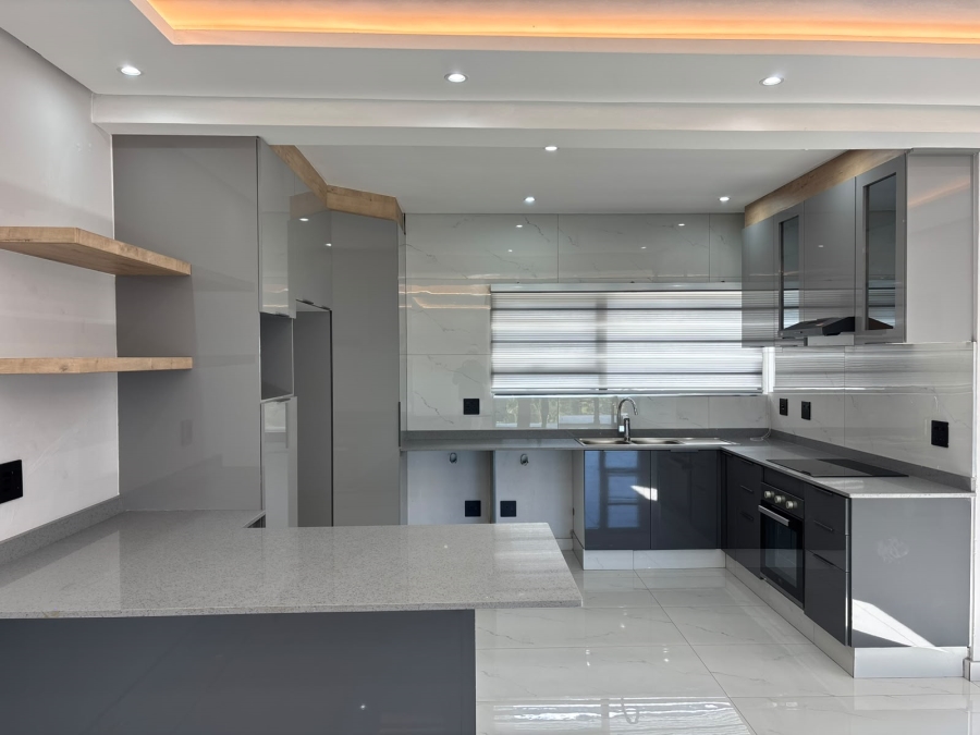 2 Bedroom Property for Sale in Umhlanga Ridge KwaZulu-Natal