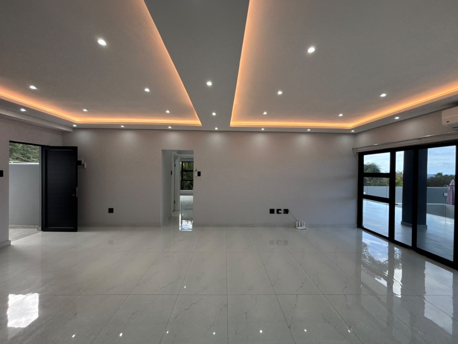 2 Bedroom Property for Sale in Umhlanga Ridge KwaZulu-Natal