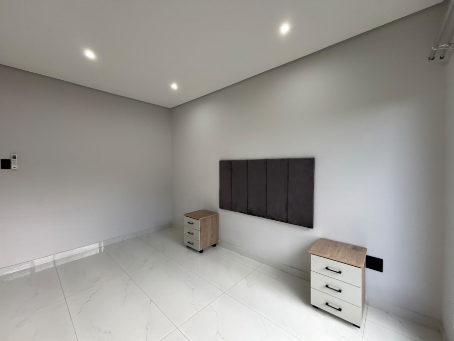 2 Bedroom Property for Sale in Umhlanga Ridge KwaZulu-Natal