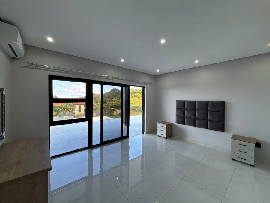 2 Bedroom Property for Sale in Umhlanga Ridge KwaZulu-Natal