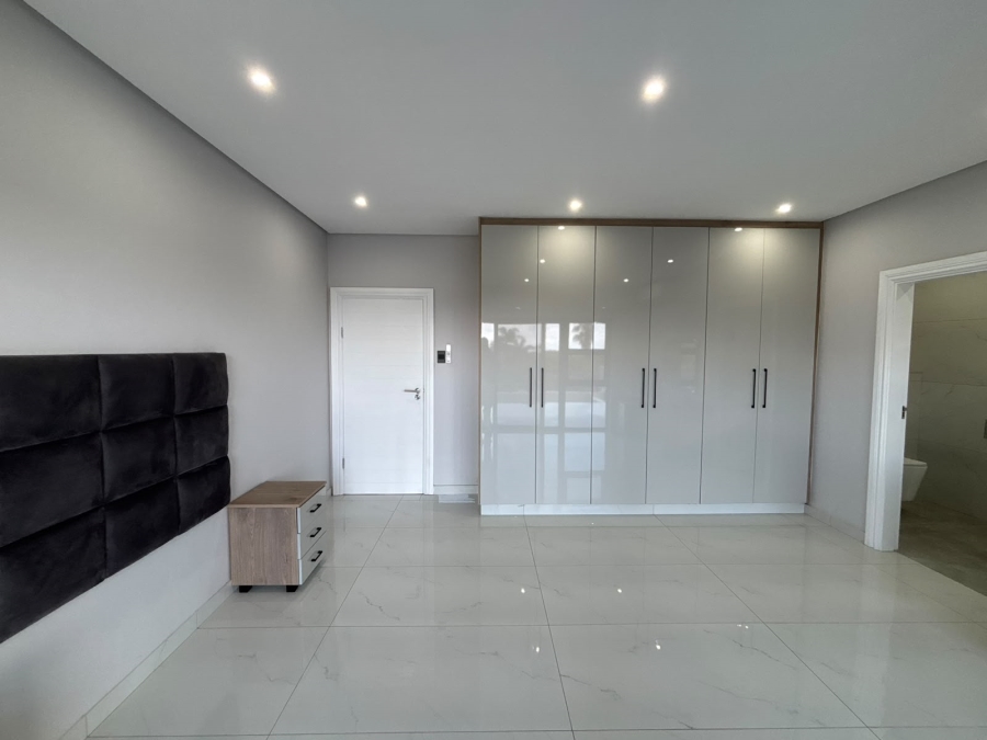 2 Bedroom Property for Sale in Umhlanga Ridge KwaZulu-Natal