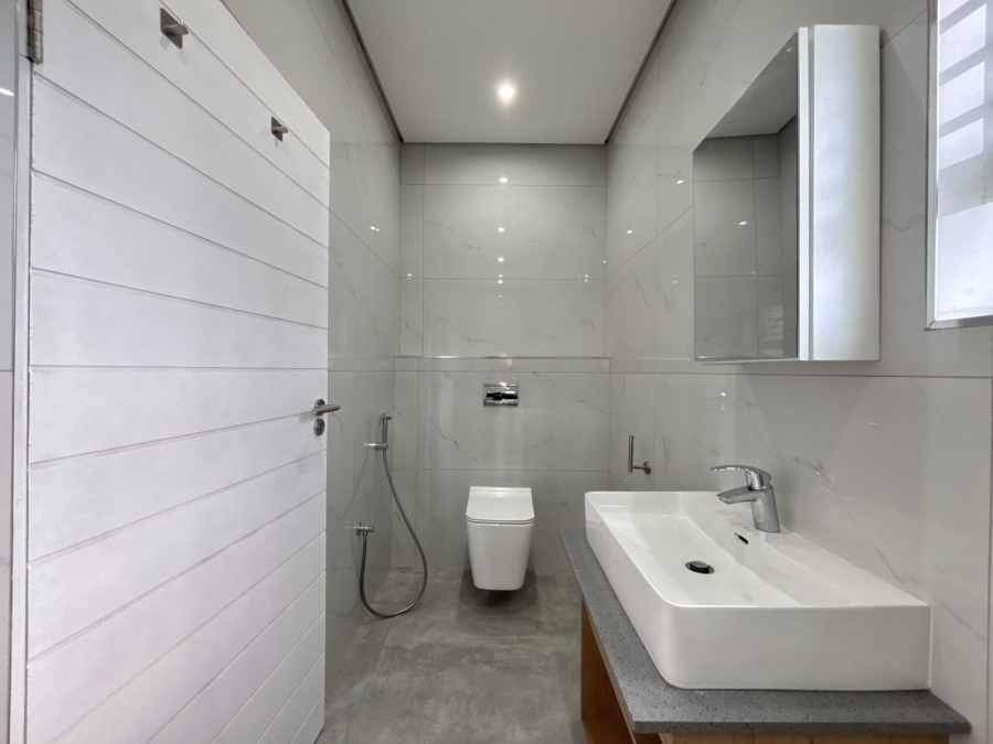 2 Bedroom Property for Sale in Umhlanga Ridge KwaZulu-Natal