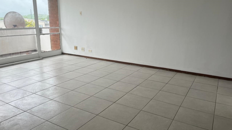 2 Bedroom Property for Sale in Empangeni Central KwaZulu-Natal