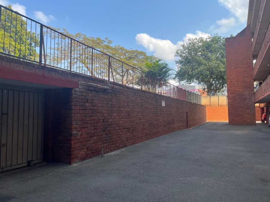 2 Bedroom Property for Sale in Empangeni Central KwaZulu-Natal