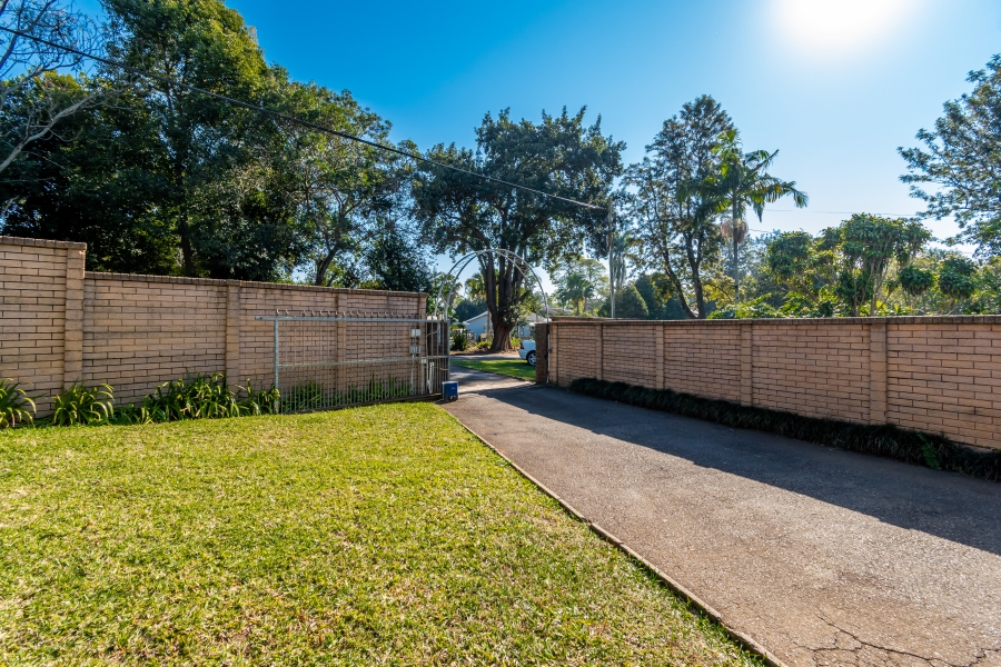 To Let 1 Bedroom Property for Rent in Waterfall KwaZulu-Natal
