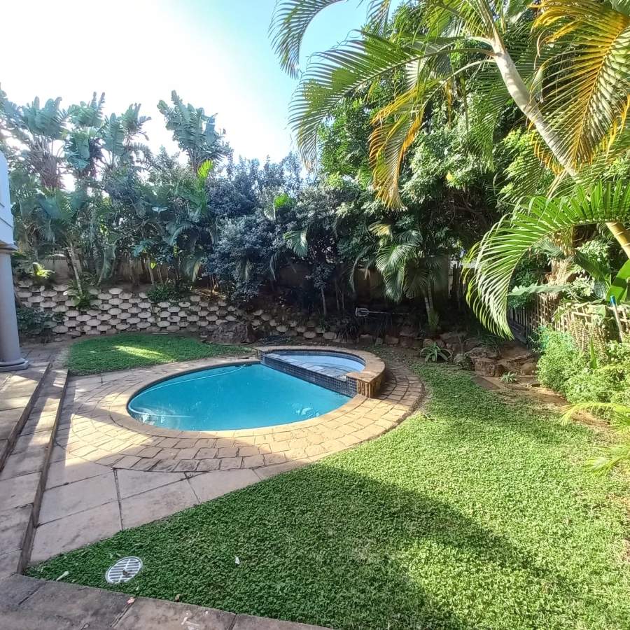4 Bedroom Property for Sale in Umhlanga KwaZulu-Natal