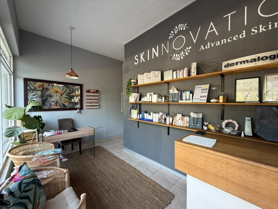 To Let Commercial Property for Rent in Glen Ashley KwaZulu-Natal