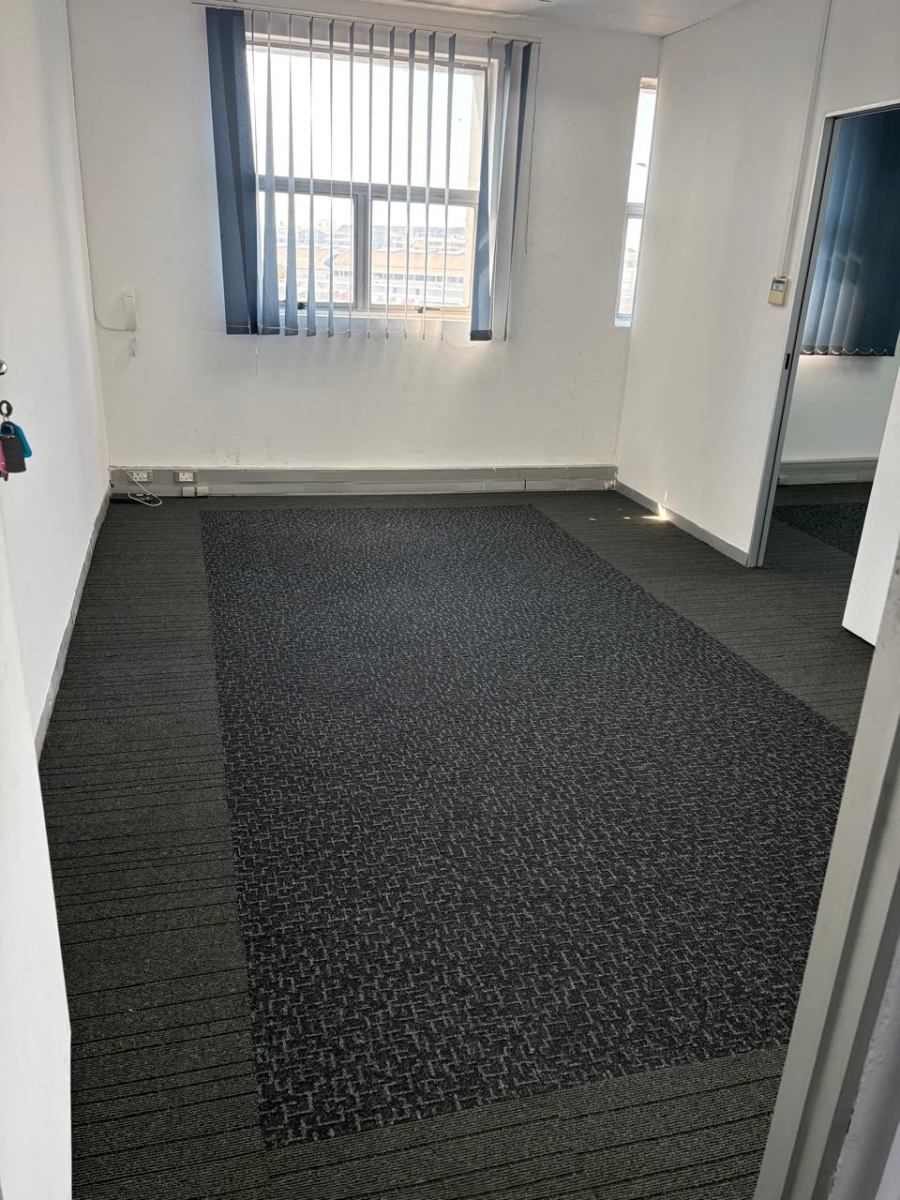 To Let Commercial Property for Rent in La Lucia Ridge KwaZulu-Natal