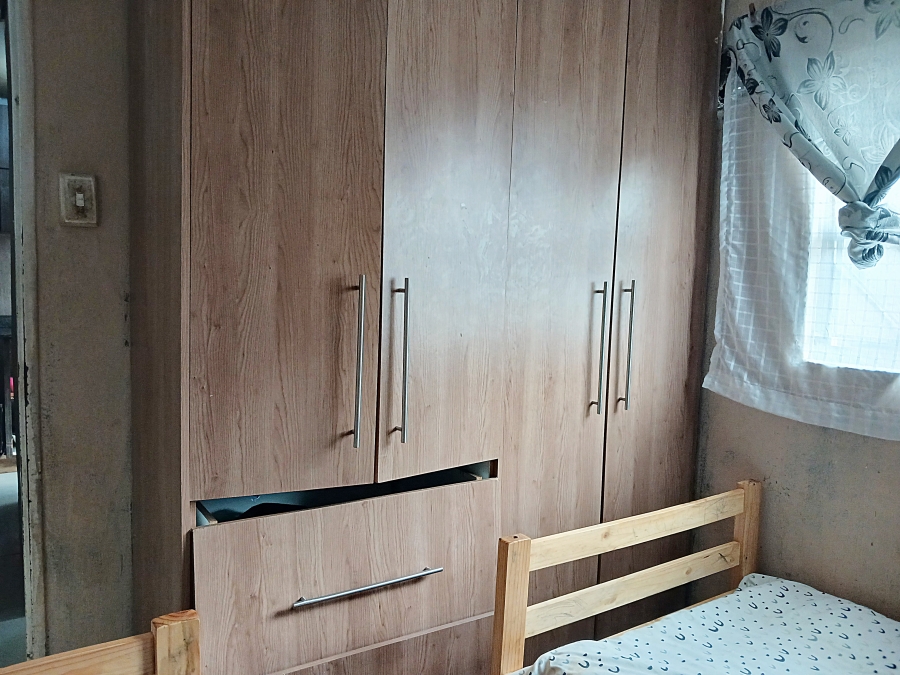 2 Bedroom Property for Sale in Umlazi Y KwaZulu-Natal