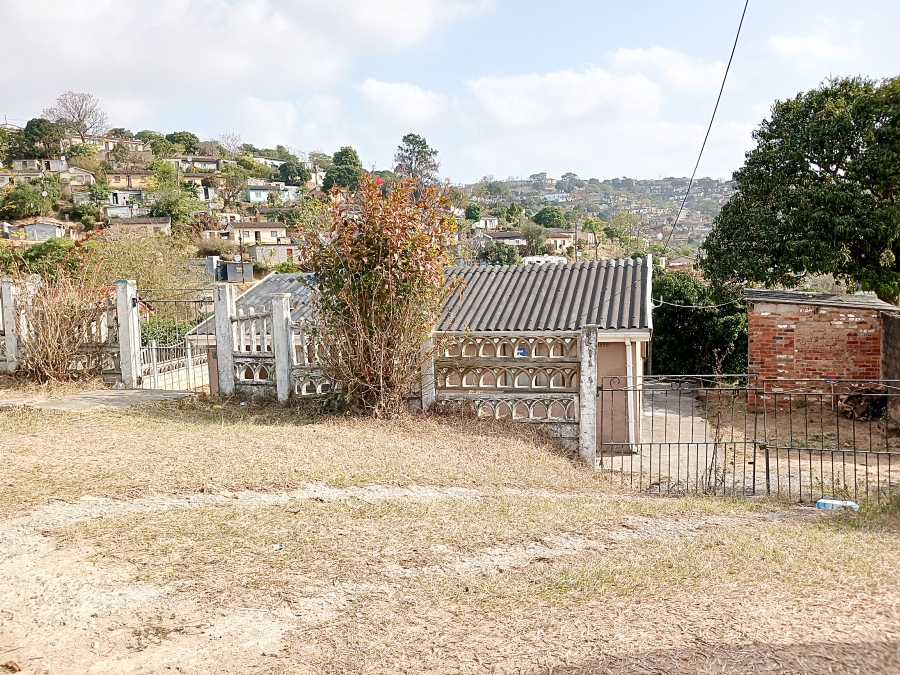 2 Bedroom Property for Sale in Umlazi H KwaZulu-Natal