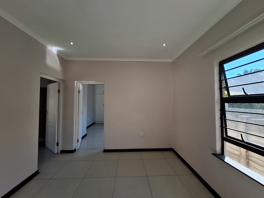 2 Bedroom Property for Sale in Manors KwaZulu-Natal
