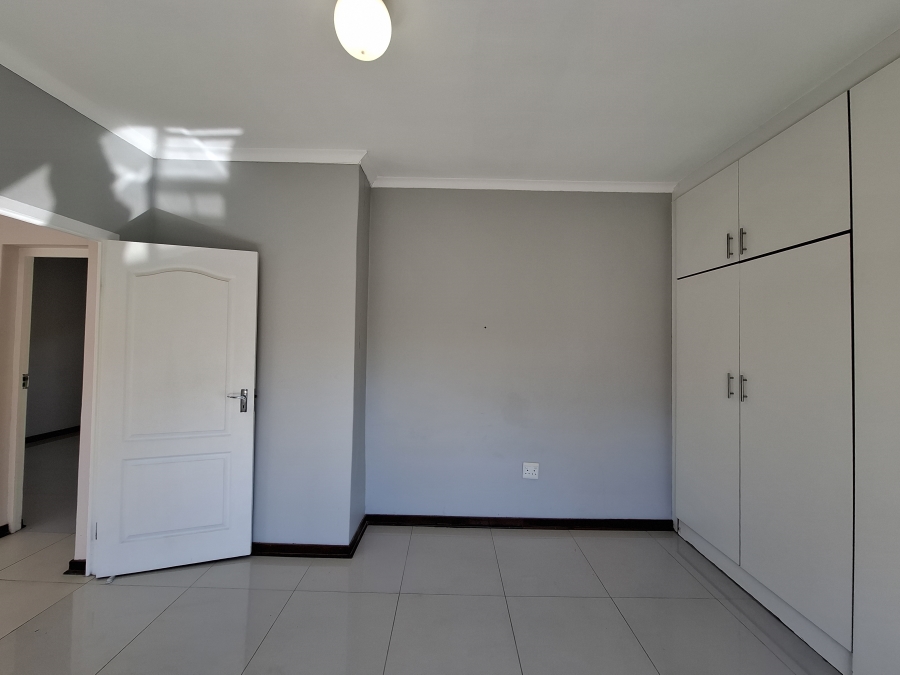 2 Bedroom Property for Sale in Manors KwaZulu-Natal