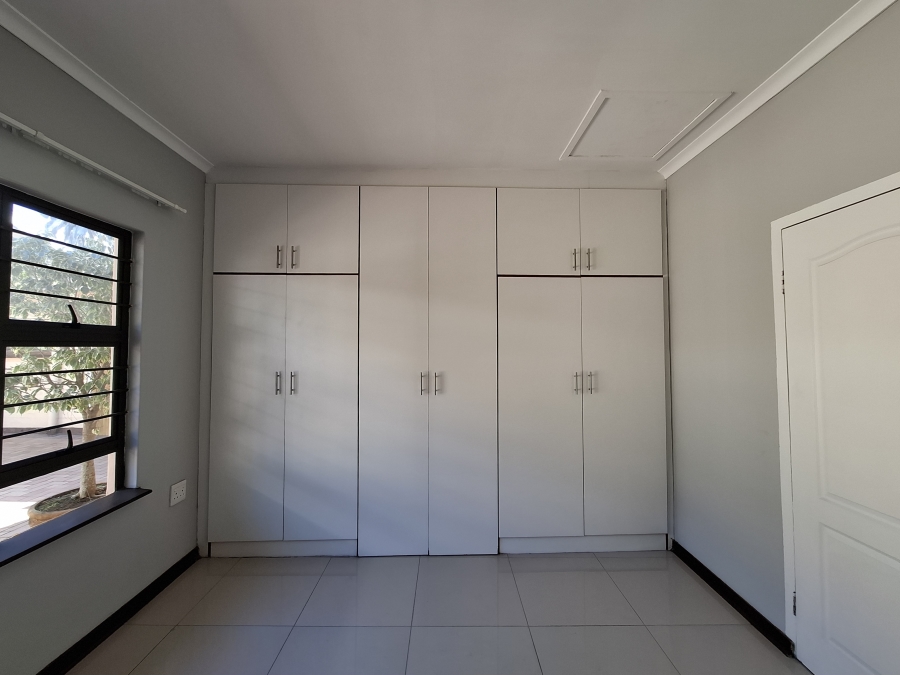 2 Bedroom Property for Sale in Manors KwaZulu-Natal
