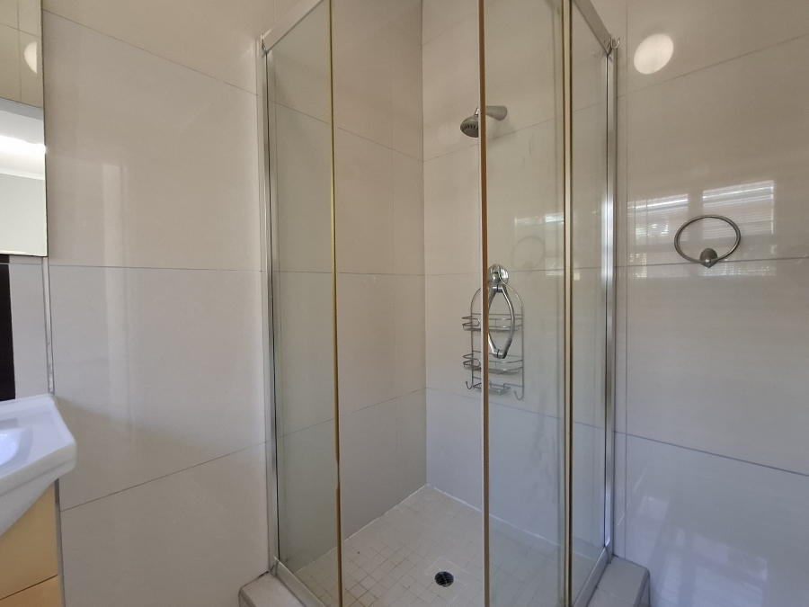 2 Bedroom Property for Sale in Manors KwaZulu-Natal