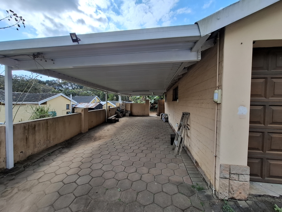 2 Bedroom Property for Sale in Manors KwaZulu-Natal