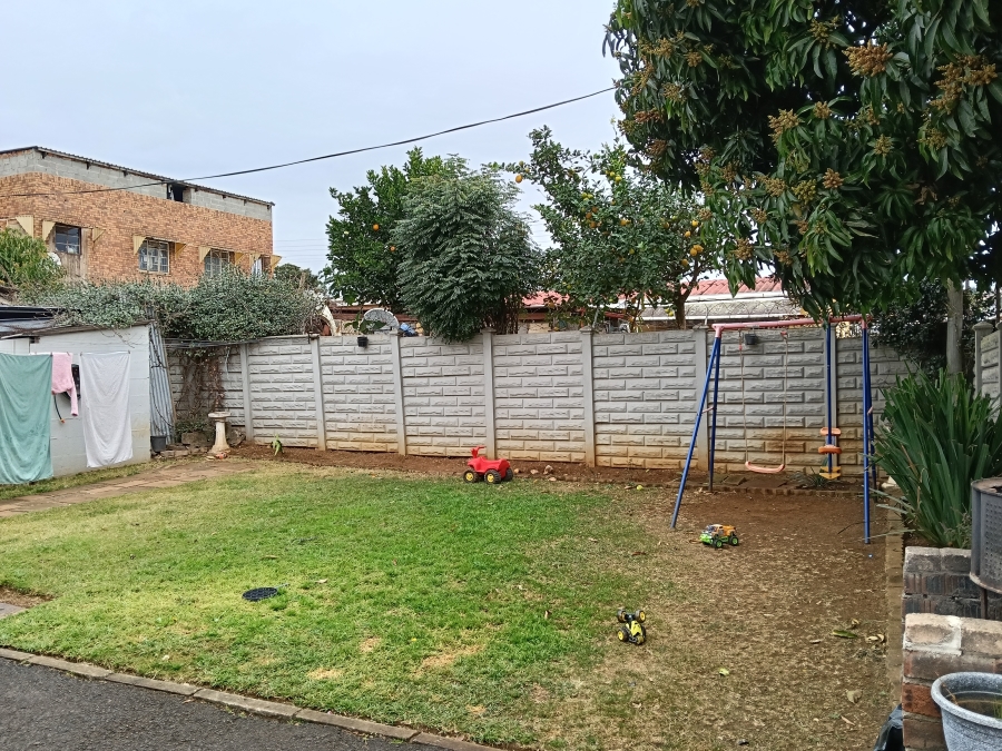 2 Bedroom Property for Sale in Northdale KwaZulu-Natal