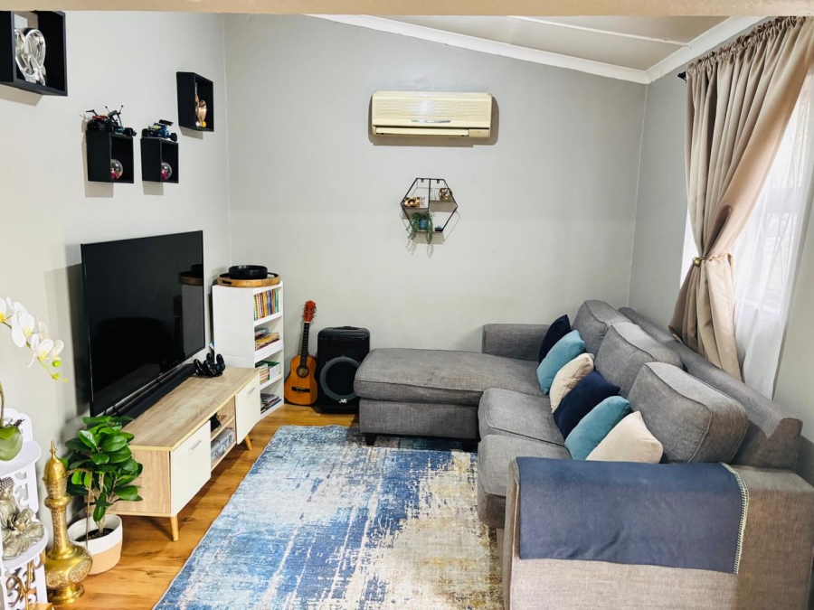 2 Bedroom Property for Sale in Northdale KwaZulu-Natal