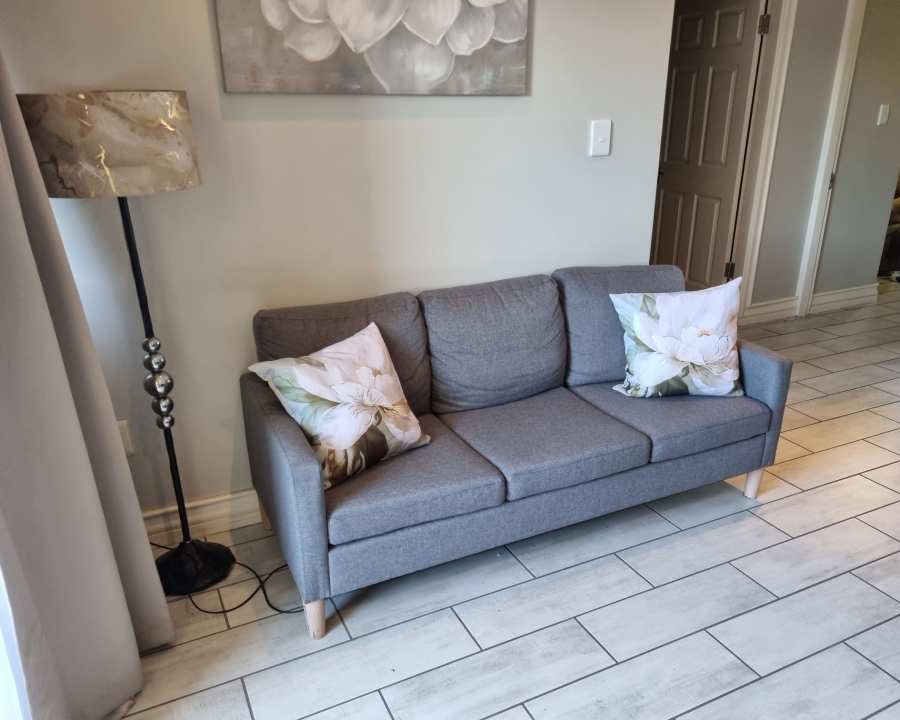 To Let 2 Bedroom Property for Rent in New Town Centre KwaZulu-Natal