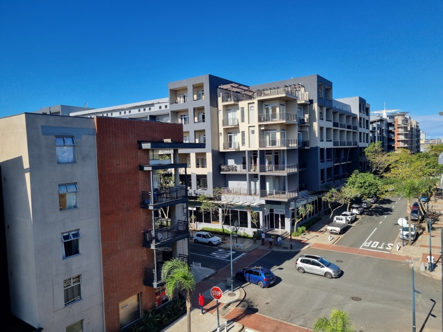 To Let 2 Bedroom Property for Rent in New Town Centre KwaZulu-Natal