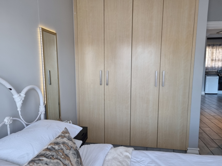 To Let 2 Bedroom Property for Rent in New Town Centre KwaZulu-Natal
